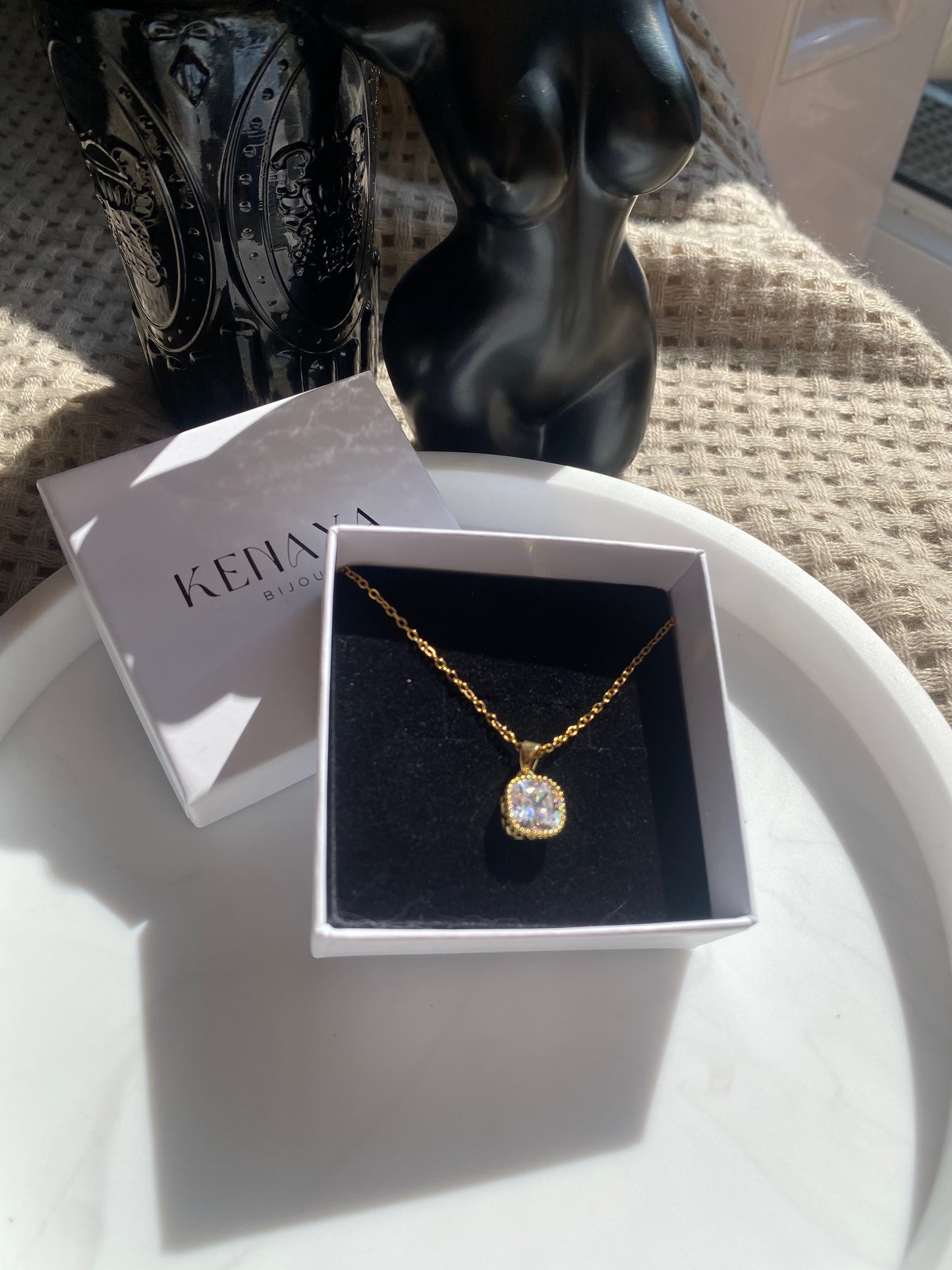 Le collier Zuri